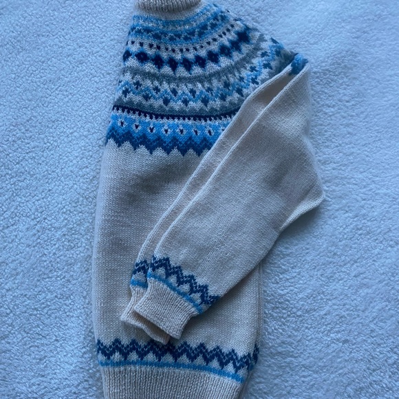 Flawless vintage Dale of Norway wool sweater - Picture 7 of 9